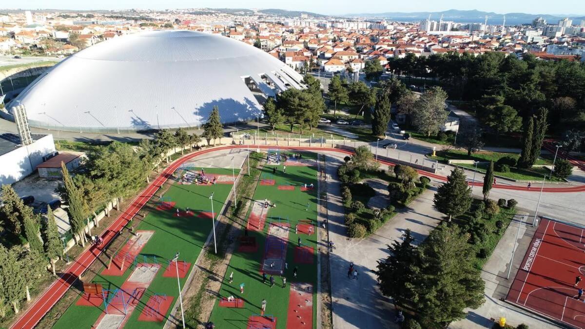 شقة Ap Stella, Center Of Zadar, 2Br, Parking المظهر الخارجي الصورة